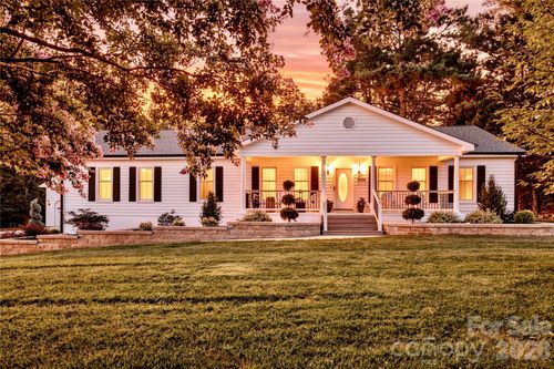 2429 Cassidy Dr, Davidson, NC, 28036-8711 | Card Image