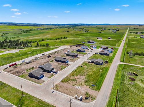10882 Eagle Ct, Belle Fourche, SD, 57717-6261 | Card Image