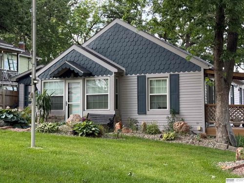 1102 Avenue A, Plattsmouth, NE, 68048-1717 | Card Image