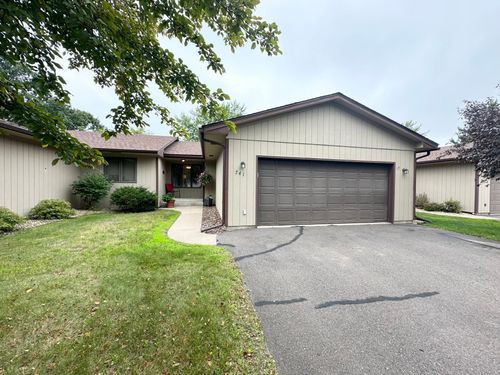 741 Village Green Pl, Mora, MN, 55051-1139 | Card Image