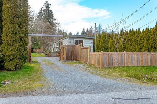 243 Twiggly Wiggly Rd, Nanaimo, BC, V9R6T4 | Card Image