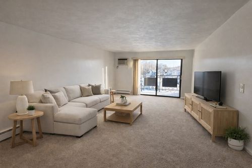 apt-26-2 Victory Rd, Lynn, MA, 01902-1011 | Card Image