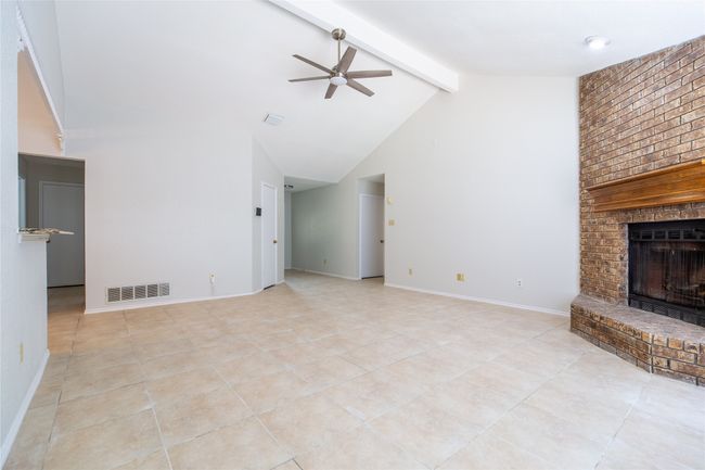 809 Simon Dr, House other with 3 bedrooms, 2 bathrooms and null parking in Plano TX | Image 15
