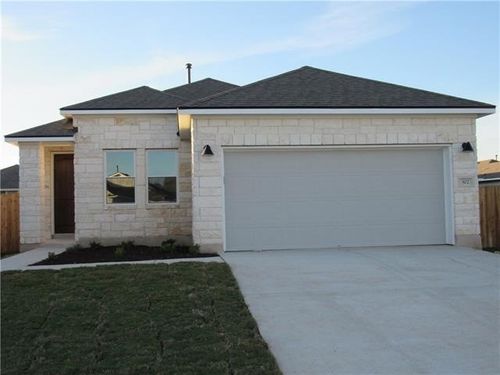 302 Cold Spring Loop, Bastrop, TX, 78602-2218 | Card Image