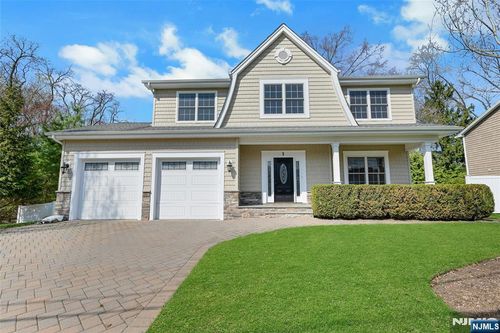 1 Lindy Pl, Old Tappan, NJ, 07675-6900 | Card Image