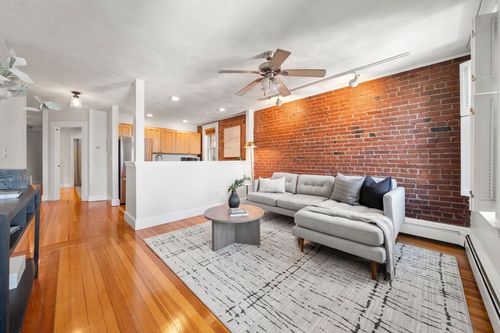 4a-25 South St, Boston, MA, 02135-5170 | Card Image