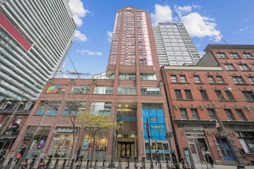 904-393 King St W, Toronto, ON, M5V3G8 | Card Image