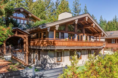 6403 St Andrews Way, Whistler, BC, V8E0C7 | Card Image
