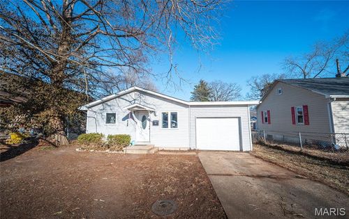 221 Watson Rd, Sullivan, MO, 63080-2051 | Card Image