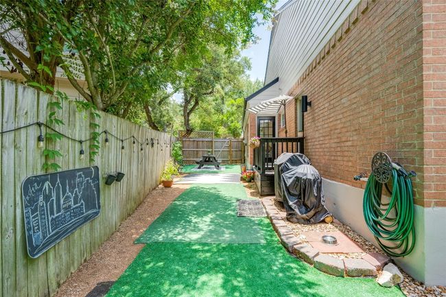6502 Walebridge Ln, House other with 3 bedrooms, 2 bathrooms and 4 parking in Austin TX | Image 38