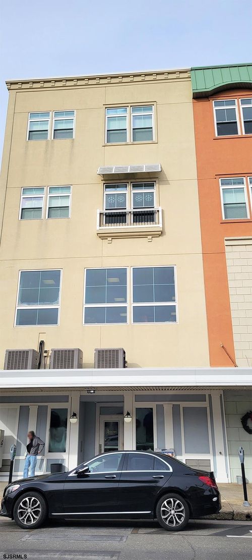 810 Asbury Ave Ave, Ocean City, NJ, 08226 | Card Image