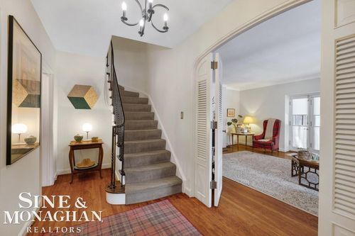 30 Cranford Ln, Grosse Pointe, MI, 48230-1515 | Card Image