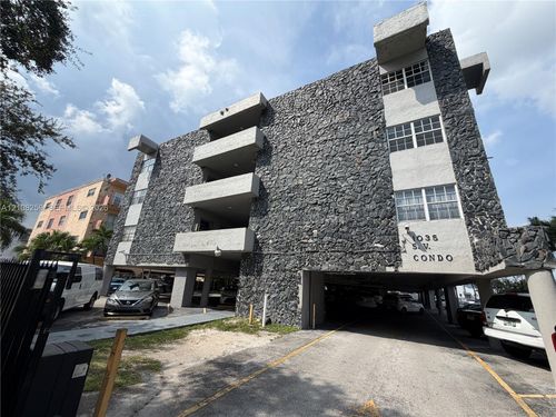 404-1035 W 77th St, Hialeah, FL, 33014 | Card Image