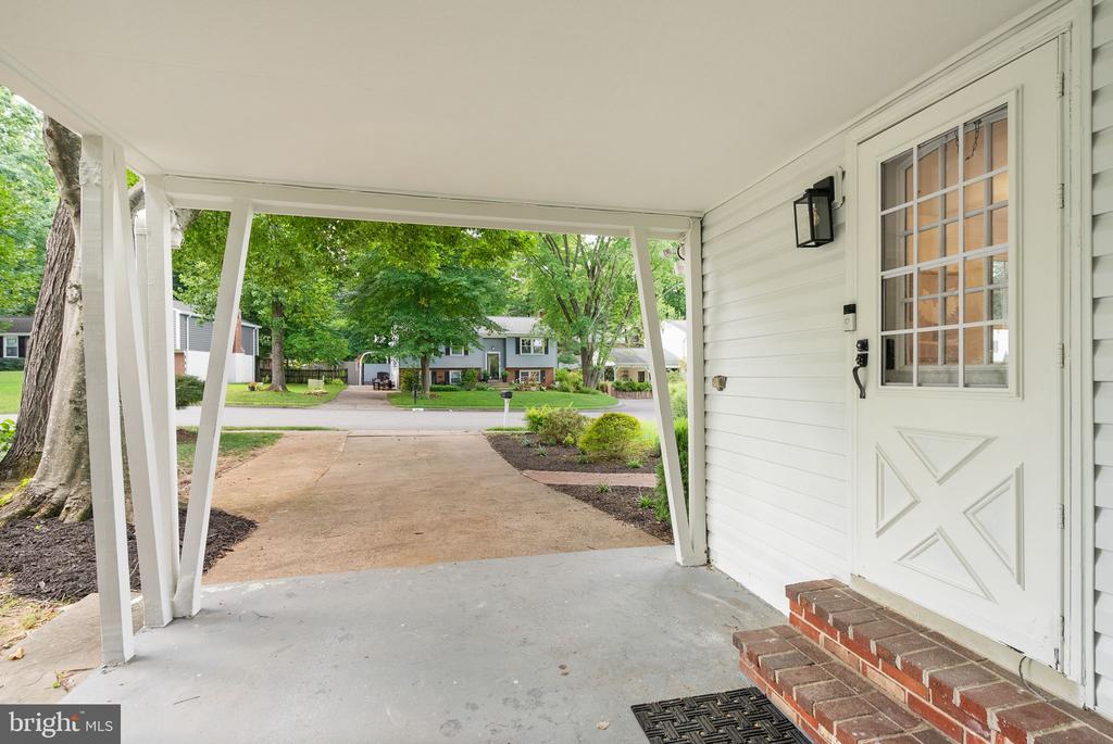 Residential in ANNANDALE 5