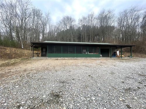 9100 Post Rd Se, Jewett, OH, 43986 | Card Image