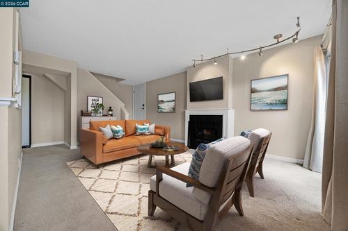 3-1810 Cole Ave, Walnut Creek, CA, 94596-4079 | Card Image