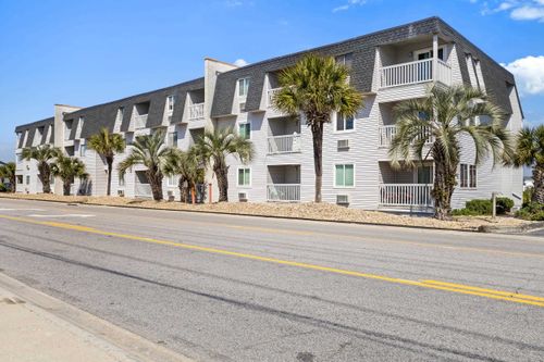 1b-5001 N Ocean Blvd, North Myrtle Beach, SC, 29582-1431 | Card Image