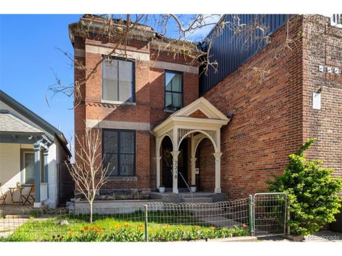 2318 Arapahoe St, Denver, CO, 80205-2613 | Card Image