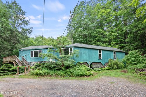 8 Luther Shaw Rd, Cummington, MA, 01026-9787 | Card Image
