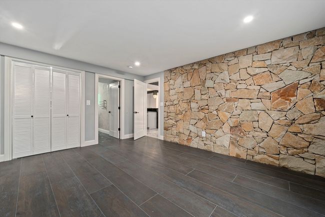 60 Algonquin Rd, House other with 4 bedrooms, 5 bathrooms and 6 parking in Canton MA | Image 28