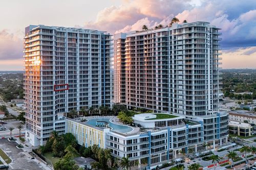 1210-220 Lake Shore Dr, Lake Park, FL, 33403-3584 | Card Image