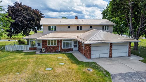 2216 E Bay Ridge Dr, Au Gres, MI, 48703-9532 | Card Image