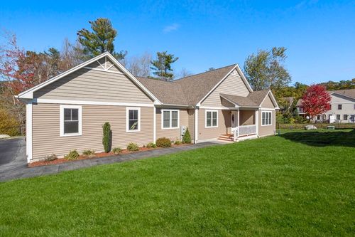 19-19 Virginia Dr, Rochdale, MA, 01542-1201 | Card Image