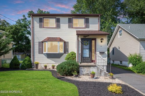 15 Tiensch Ave, Leonardo, NJ, 07737-1752 | Card Image