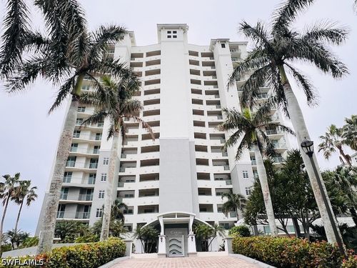 902-425 Cove Tower Dr, NAPLES, FL, 34110-6506 | Card Image