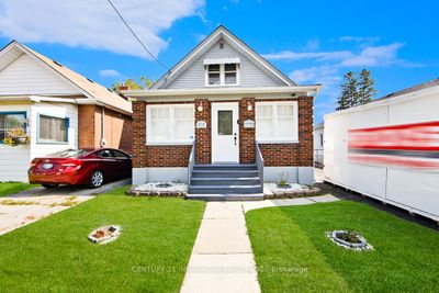 219 Verdun Rd, House other with 2 bedrooms, 2 bathrooms and 4 parking in Oshawa ON | Image 1