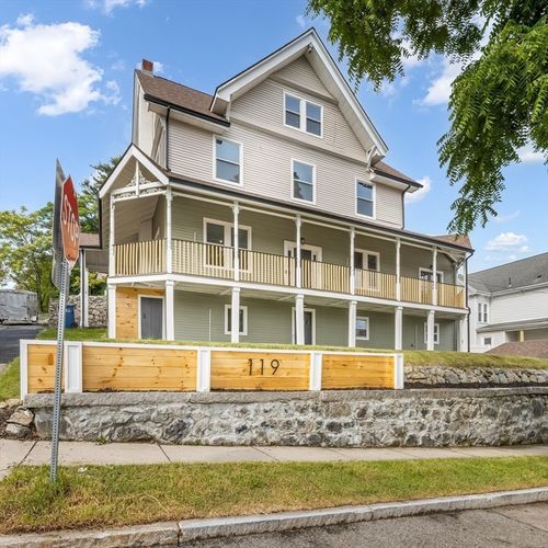 1-119 W Highland Ave, Melrose, MA, 02176-1211 | Card Image