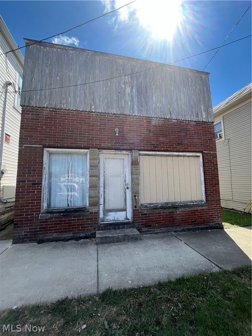 22 W Buckeye St, West Salem, OH, 44287-9381 | Card Image