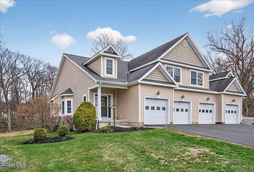 29 Jordan Point Dr, Troy, NY, 12180-8545 | Card Image