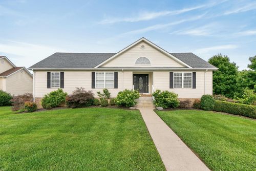 117 Creekside Dr, Danville, KY, 40422-1066 | Card Image