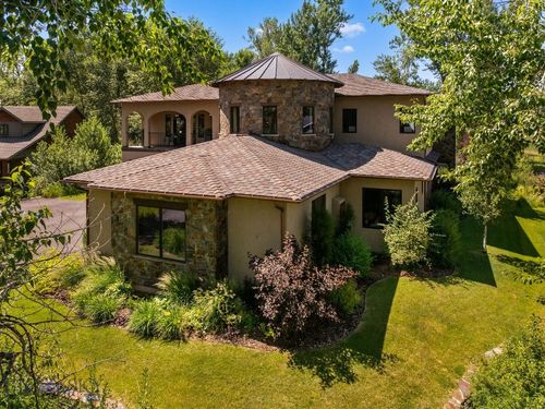 101 Milky Way Dr, Bozeman, MT, 59718-5951 | Card Image