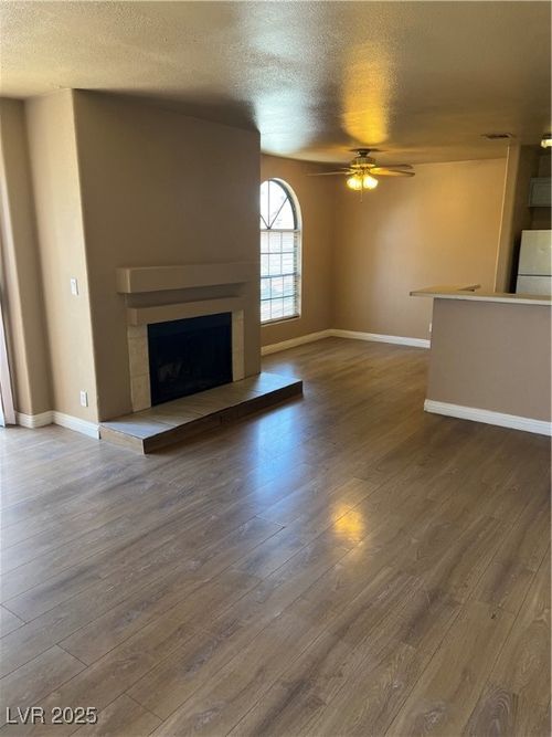 unit-202-2982 Juniper Hills Blvd, Las Vegas, NV, 89142-2954 | Card Image