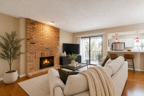 106-15151 Berry Trl, Dallas, TX, 75248-6315 | Card Image