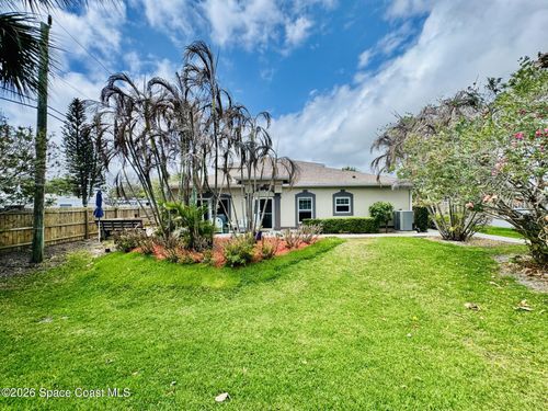 101 Majestic Bay Ave, Cape Canaveral, FL, 32920-5152 | Card Image