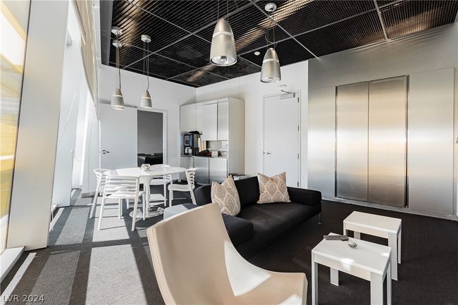 1401 - 3722 Las Vegas Blvd S, Condo with 1 bedrooms, 1 bathrooms and null parking in Las Vegas NV | Image 9