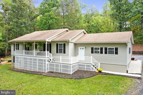 2726 Cave Ridge Rd, MOUNT JACKSON, VA, 22842-2447 | Card Image