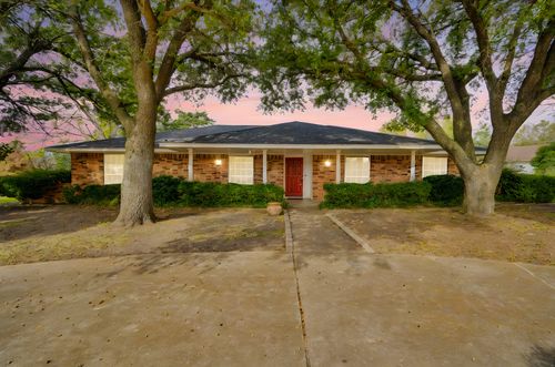214 Willow Creek Ln, Ovilla, TX, 75154-1444 | Card Image
