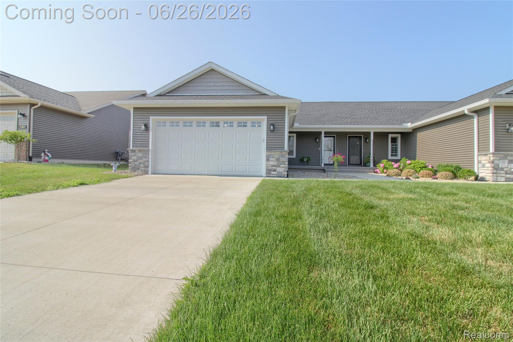 Residential in Grass Lake Village 3