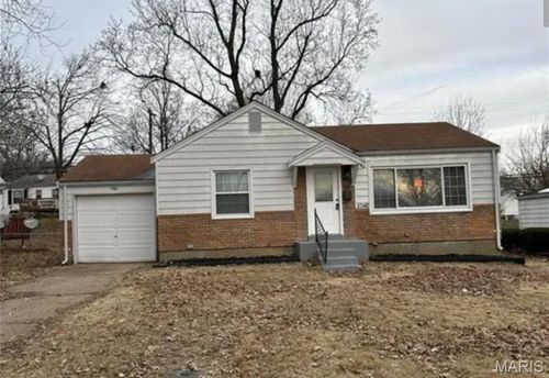 10142 Newbold Dr, Saint Louis, MO, 63137-2028 | Card Image