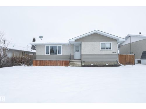 4420 56 Ave, Barrhead, AB, T7N1K2 | Card Image