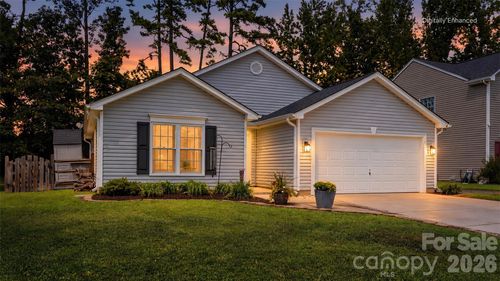 123 Austin Run Ct, Kannapolis, NC, 28083-6286 | Card Image