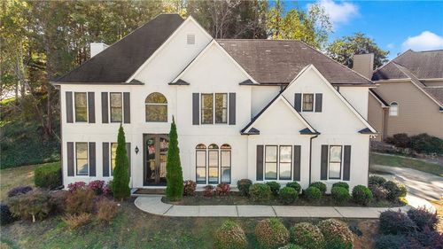 5455 Woodrun Ln, Alpharetta, GA, 30005-7442 | Card Image