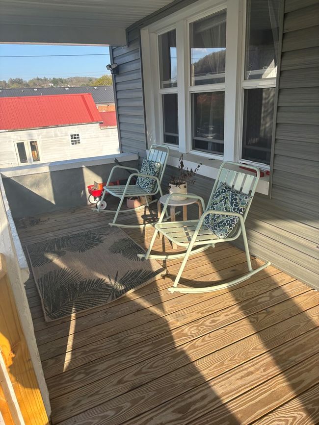 103 E Virginia St, House other with 4 bedrooms, 3 bathrooms and null parking in Galax VA | Image 46