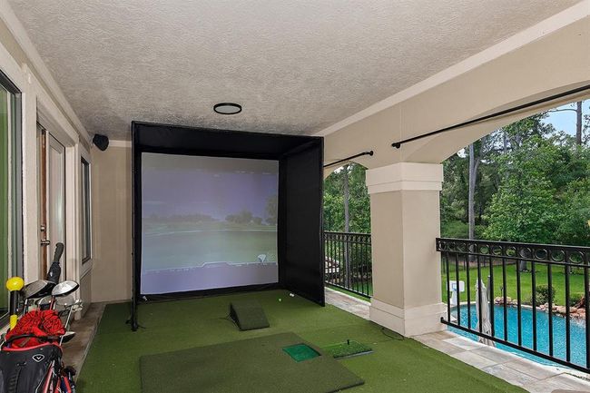 The golf simulator is ideal for golf enthusiasts seeking to practice their swing. | Image 36