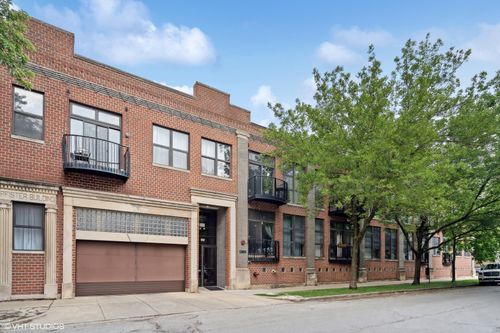 apt-112-612 Oakley Blvd, Chicago, IL, 60612-1234 | Card Image