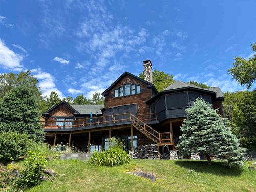 2346 Quechee Main St, Quechee, VT, 05059-3124 | Card Image